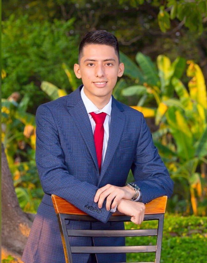 LEI. Adrián Ángel Coutiño